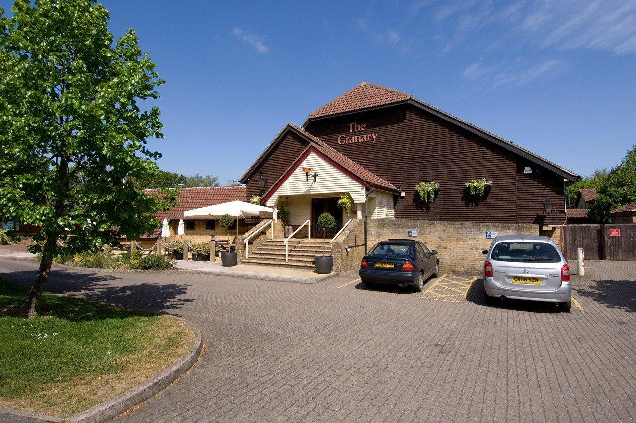 Premier Inn Peterborough - Ferry Meadows Екстер'єр фото
