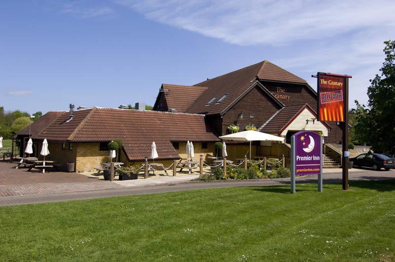 Premier Inn Peterborough - Ferry Meadows Екстер'єр фото