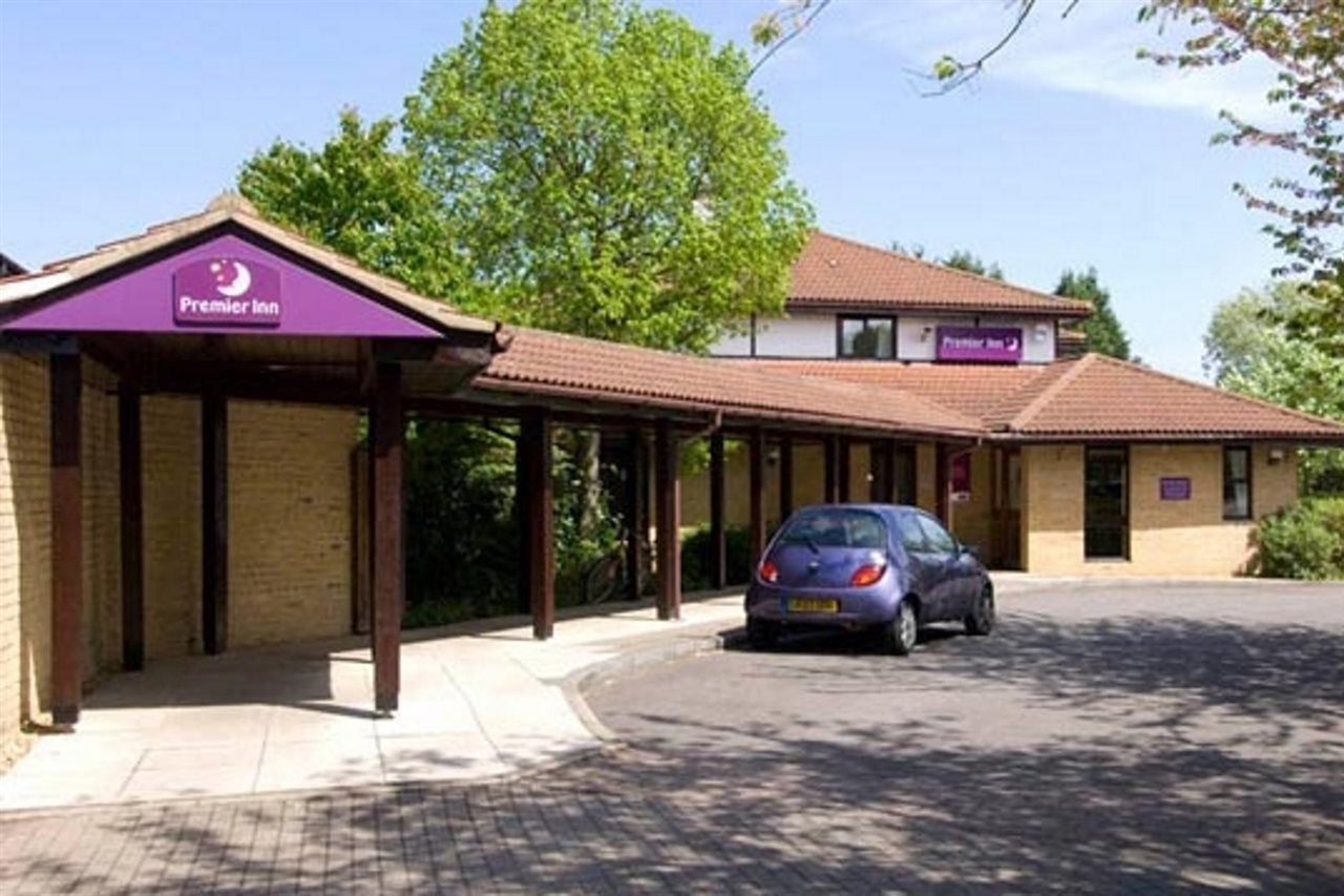 Premier Inn Peterborough - Ferry Meadows Екстер'єр фото